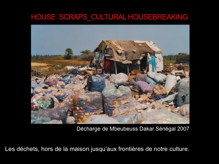 Fig. 24: Lachapelle, Louise. «Maison Mbeubeuss, Cultural Housebreaking» [Capture d’écran]
