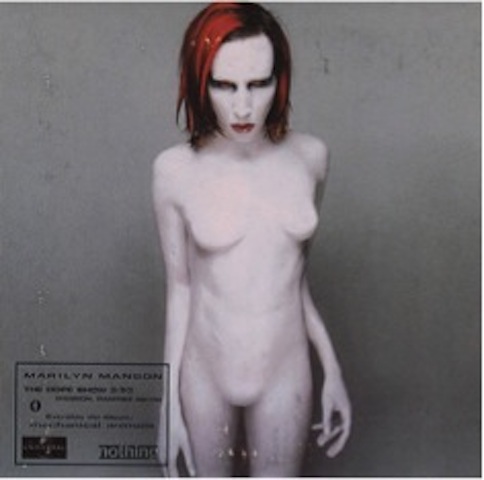 Manson, Marilyn, 1998. «Mechanical Animals» [Couveture d’album]
 
Source: http://www.mansonwiki.com/wiki/Mechanical_Animals_%28album%29
