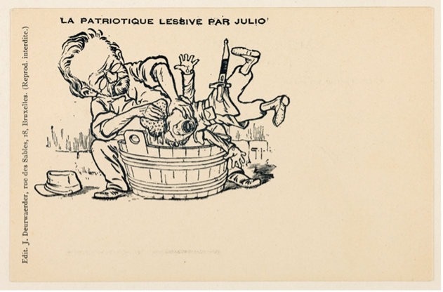 Julio, «La patriotique lessive», 1898-1899. Carte postale sur papier cartonné, Éd. Deurwaerder, 8,7 cm x 13,4 cm. Disponible en ligne: http://www.collections.musee-bretagne.fr/ark:/83011/FLMjo120576 